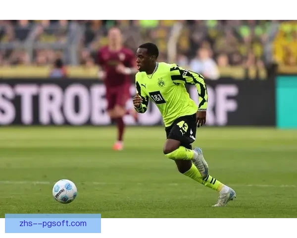 德甲多特蒙德新星吉滕斯身价暴涨迅速翻番引发转会关注