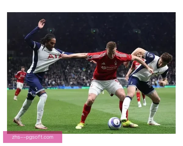 诺丁汉森林官方发文怒斥英超裁判不公引爆舆论风暴俱乐部强硬维权